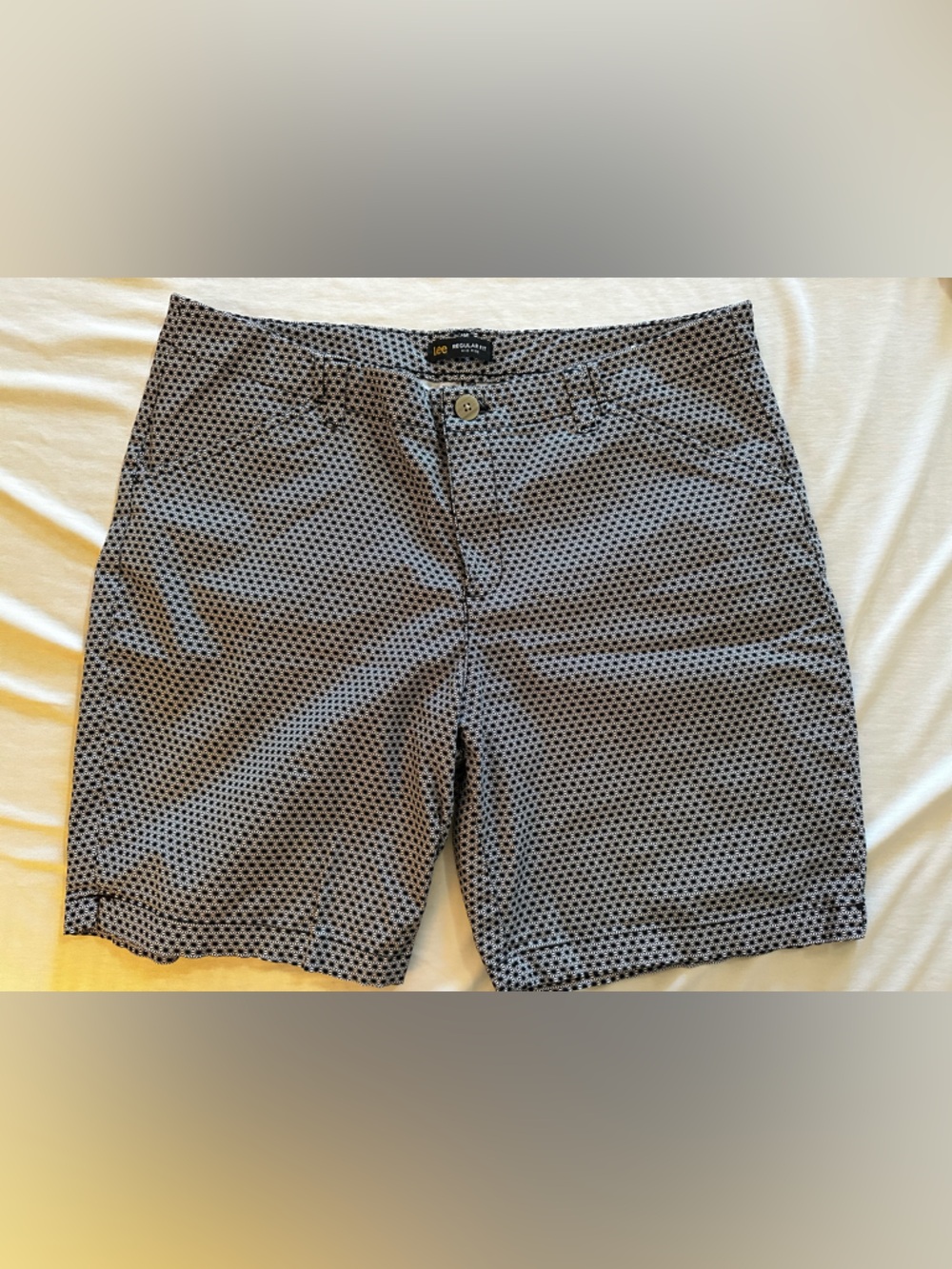 Lee Regular Fit Shorts in Geometric Print